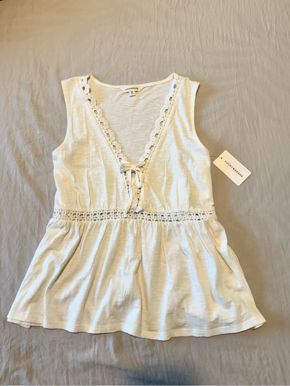 Lucky Brand Cream Lace-Trim Tie-Front Peplum Camisole